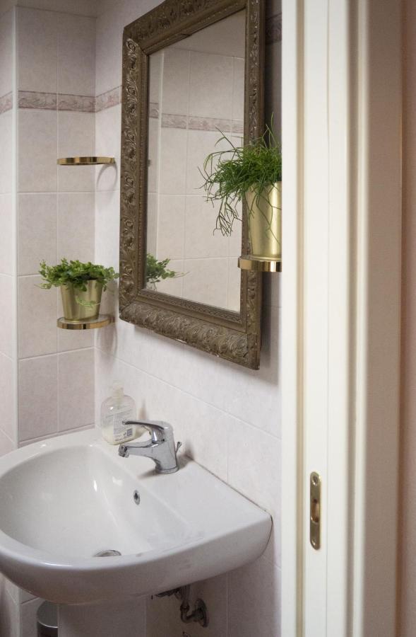 Suite Sul Fiume Parma Exterior foto